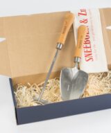 Pelle à transplanter à main