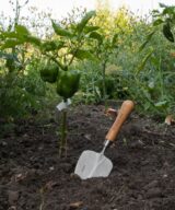 Pelle à transplanter à main