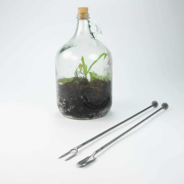 Terrarium fork with patter