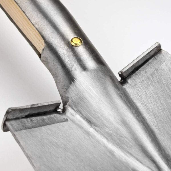 Border Spade with steps LUXE