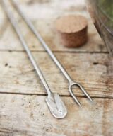 Terrarium fork with patter